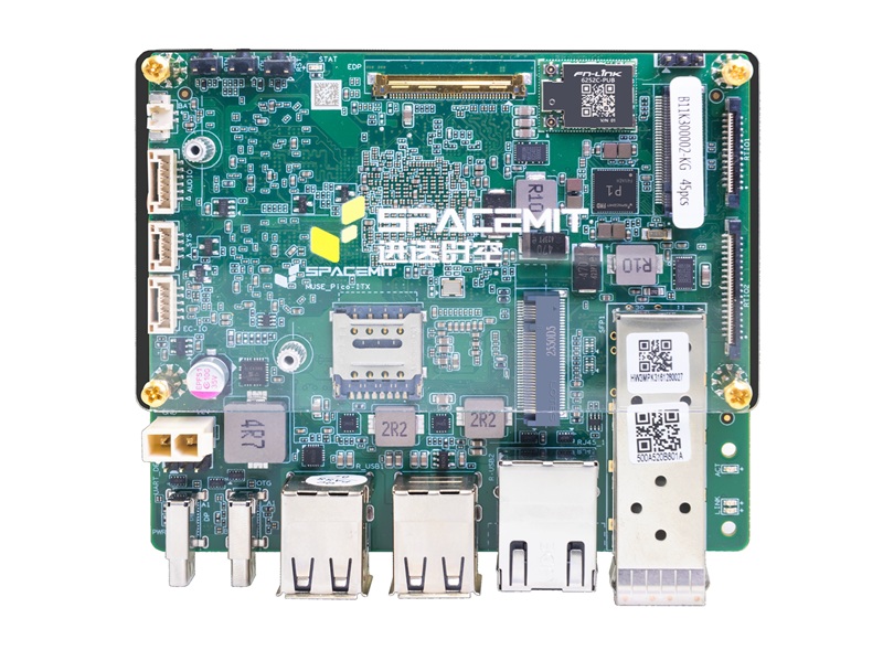banana_pi_pico-itx_2.jpg